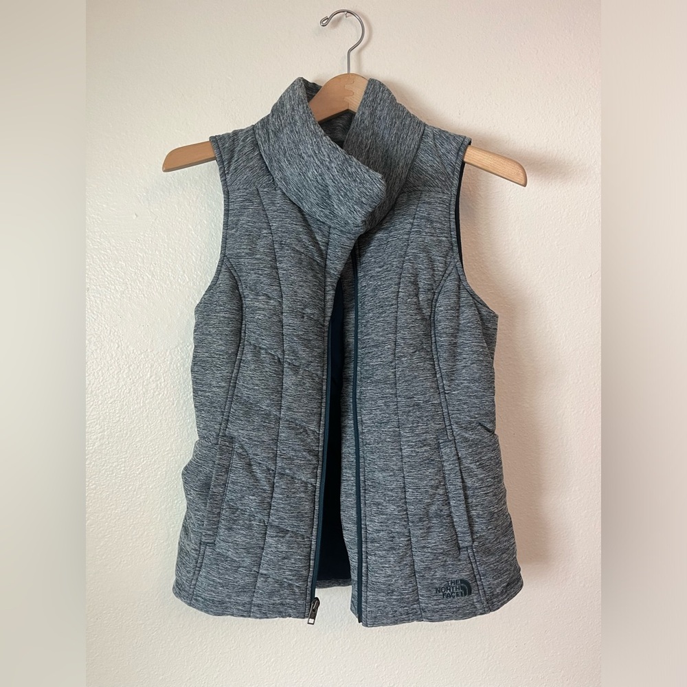 The North Face Blue/Gray Puffer Vest Size Small